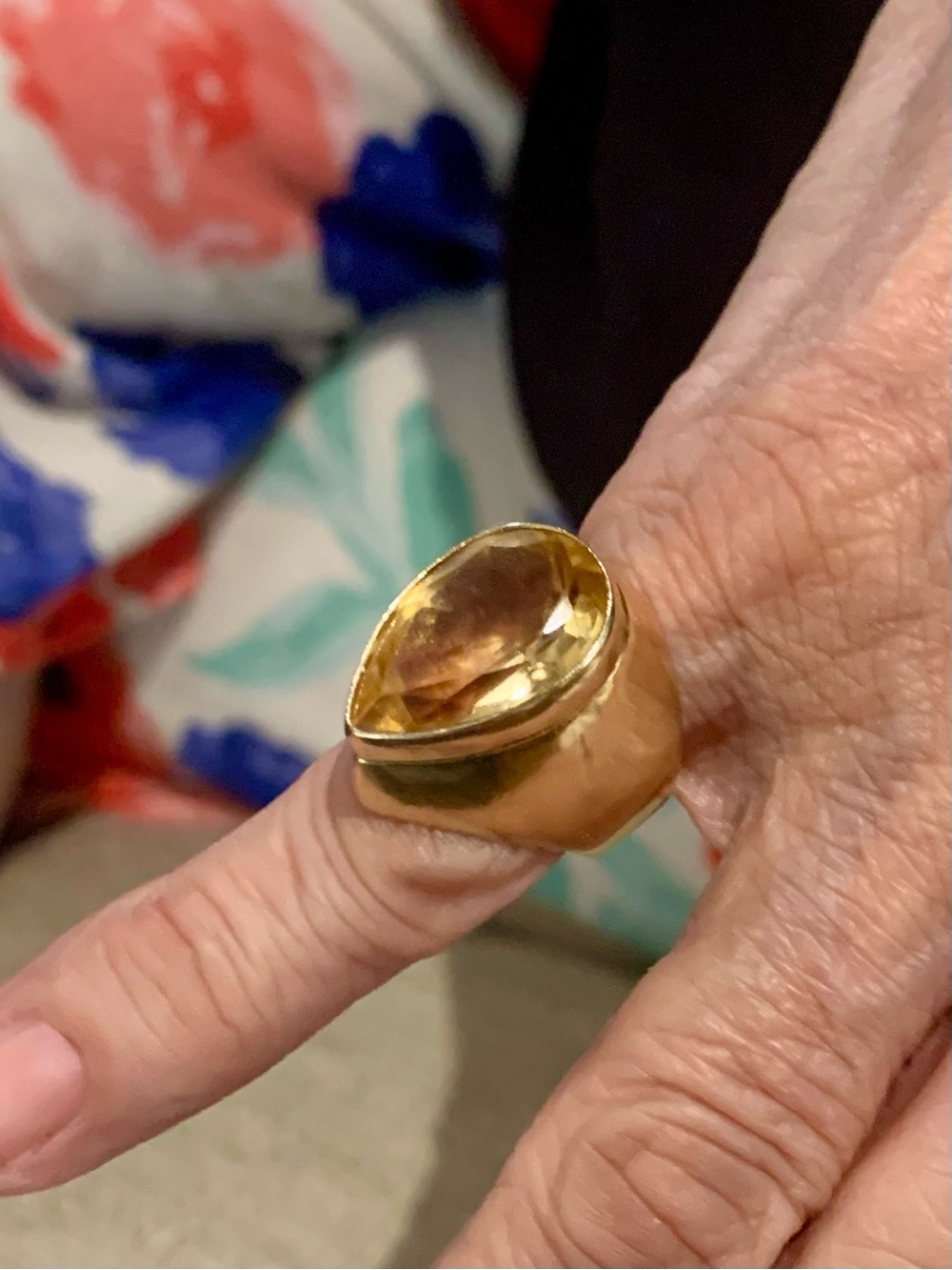 Large 14k Gold Citrin Tear Drop Ring. 11 GRAMS. Gorgeous Eye Catcher! Size 4.5